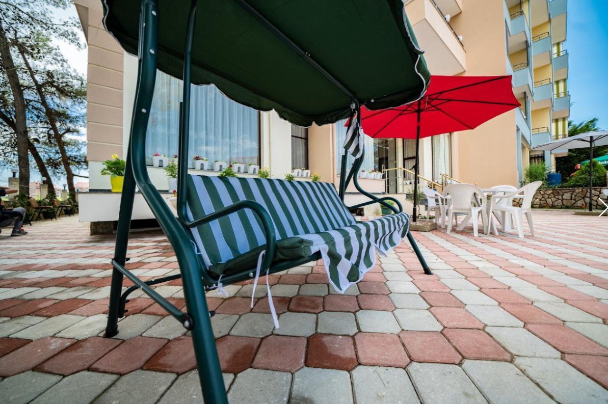 Hotel Villa Aljor Голем Экстерьер фото