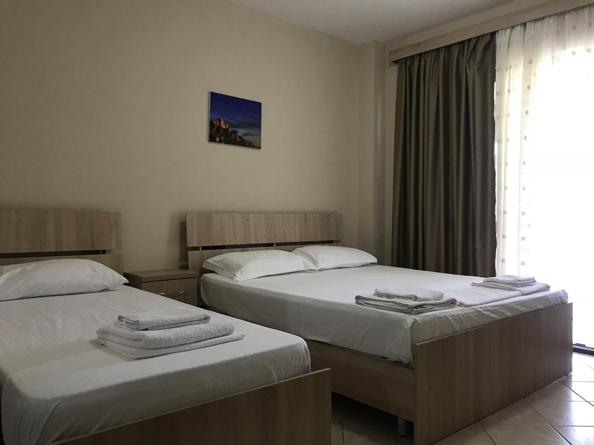 Hotel Villa Aljor Голем Экстерьер фото