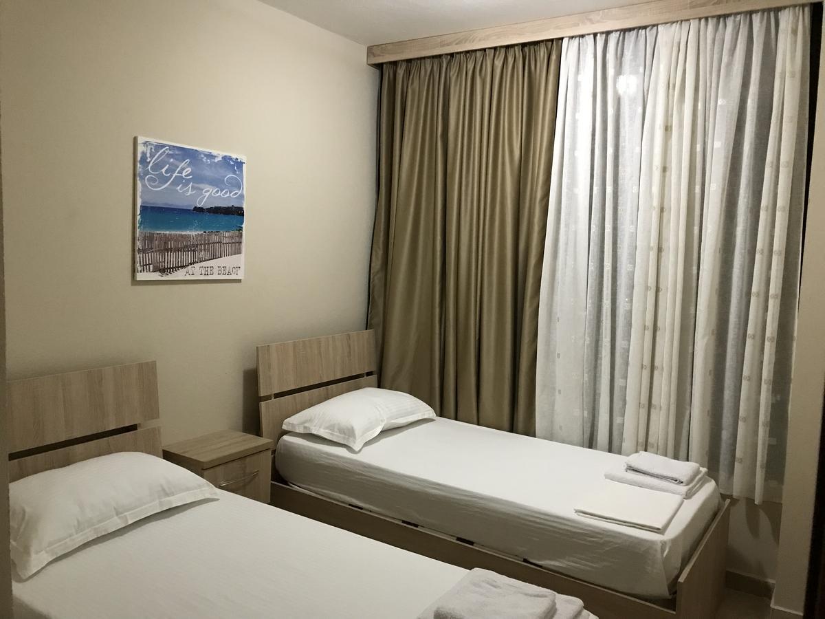 Hotel Villa Aljor Голем Экстерьер фото